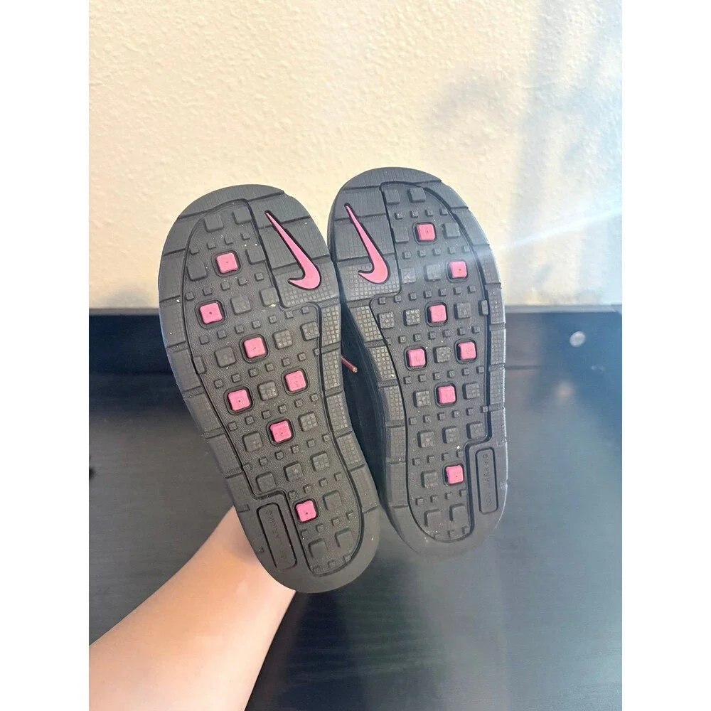 Nike ACG Woodside Chukka Snow Waterproof Boots in Anthracite Hyper Pink Size 11